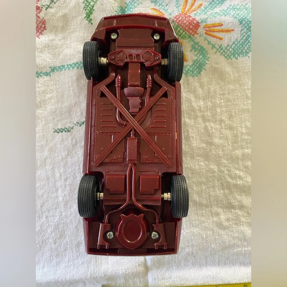 VTG ‘88 Corvette Convertible Model